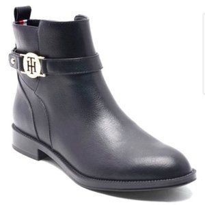 NWT Tommy Hilfiger Rumore-SS Boots. Black